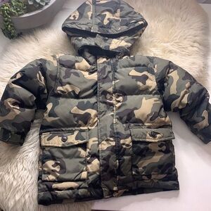 Baby Gap Warmest Down feather hooded Camo cargo jacket 4 toddler boy